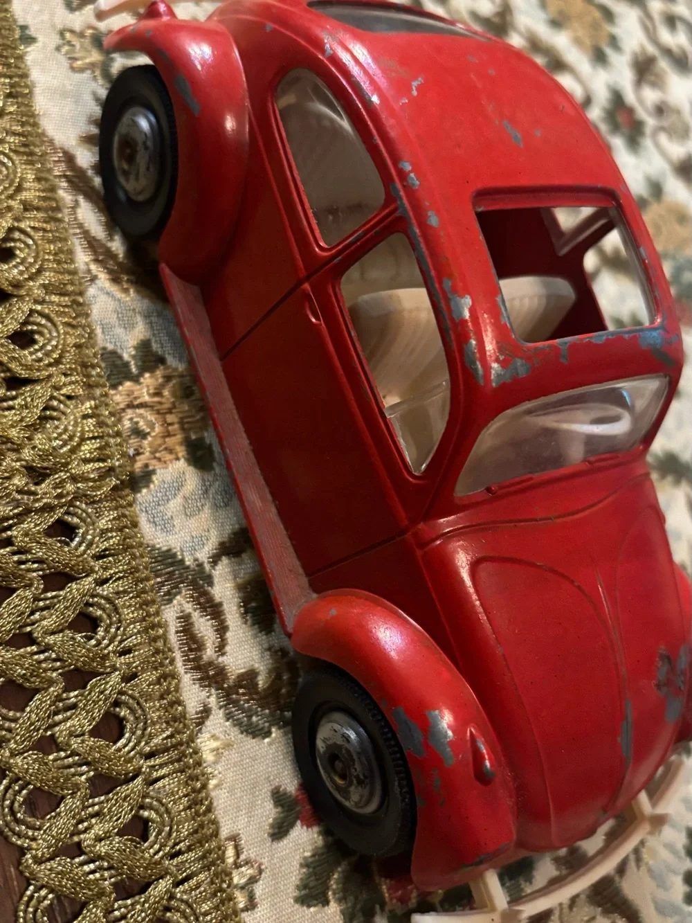 Vintage Hubley Gabriel 1480 Volkswagen Beetle VW Bug Metal Toy Car Red 7”